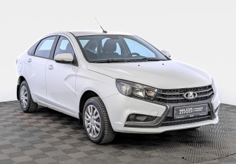 Подержанный автомобиль LADA (ВАЗ) Vesta Sedan 2017 года (3 фото)