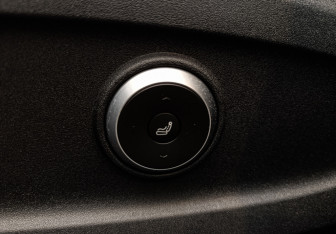 Подержанный автомобиль Exeed RX 2023 года (22 фото)