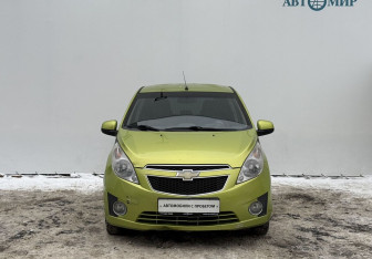 Подержанный автомобиль Chevrolet Spark 2011 года (2 фото)