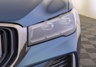 Подержанный автомобиль Geely Monjaro 2023 года (12 фото)