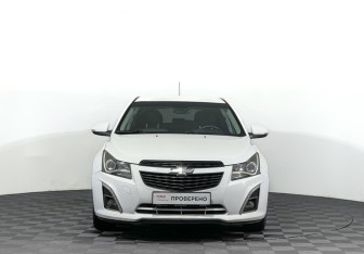 Подержанный автомобиль Chevrolet Cruze Hatchback 2014 года (2 фото)