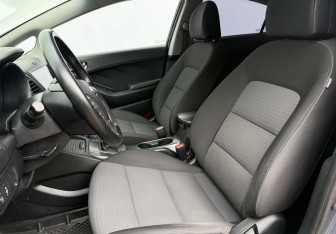 Подержанный автомобиль Kia Cerato Sedan 2014 года (10 фото)