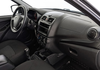 Подержанный автомобиль LADA (ВАЗ) Granta Liftback 2021 года (13 фото)