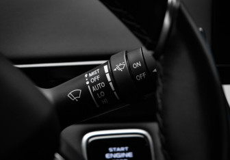 Подержанный автомобиль Changan UNI-K 2024 года (17 фото)