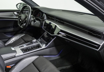 Подержанный автомобиль Audi A6 Sedan 2019 года (9 фото)