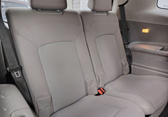 Подержанный автомобиль Chevrolet Orlando 2011 года (12 фото)