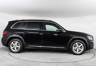 Подержанный автомобиль Mercedes-Benz GLB 2020 года (4 фото)