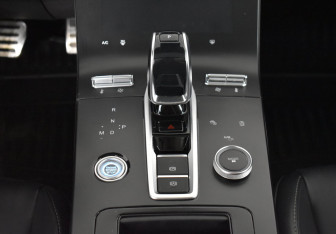 Подержанный автомобиль Chery Tiggo 8 Pro Max 2023 года (17 фото)