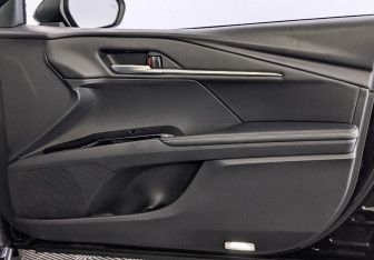 Подержанный автомобиль Toyota Camry Sedan 2024 года (24 фото)