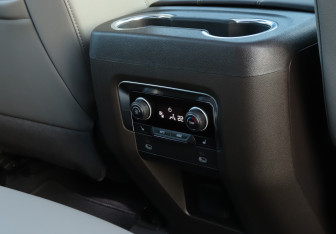 Новый Chevrolet Tahoe 2023 (24 фото)