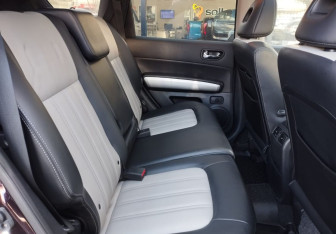 Подержанный автомобиль Nissan X-Trail 2013 года (11 фото)