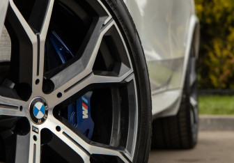 Подержанный автомобиль BMW X5 2019 года (30 фото)