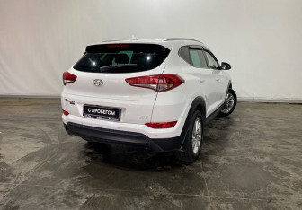 Подержанный автомобиль Hyundai Tucson 2017 года (6 фото)