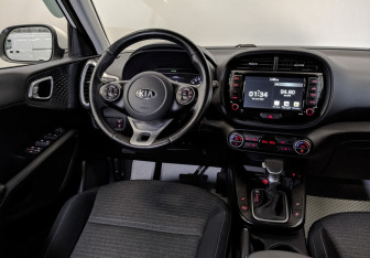Подержанный автомобиль Kia Soul 2021 года (30 фото)