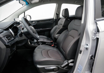 Подержанный автомобиль JAC JS3 2023 года (7 фото)