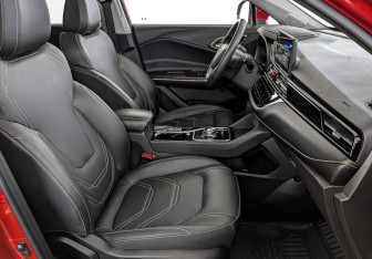 Подержанный автомобиль Москвич 3е 2023 года (24 фото)