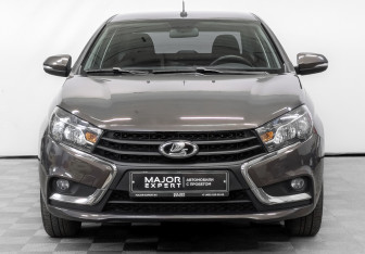 Подержанный автомобиль LADA (ВАЗ) Vesta Sedan 2022 года (3 фото)