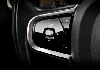 Подержанный автомобиль Volvo S90 2020 года (29 фото)