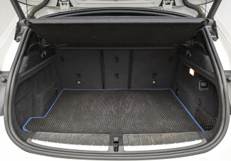 Подержанный автомобиль BMW X2 2020 года (16 фото)