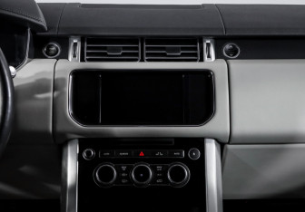 Подержанный автомобиль Land Rover Range Rover 2015 года (13 фото)