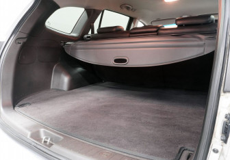 Подержанный автомобиль Hyundai Santa Fe 2011 года (14 фото)