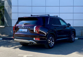 Подержанный автомобиль Hyundai Palisade 2022 года (5 фото)