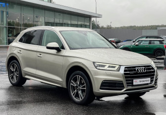 Подержанный автомобиль Audi Q5 2018 года (3 фото)