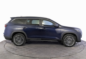Подержанный автомобиль Jetour X90 2023 года (4 фото)
