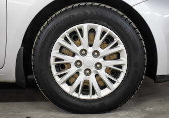 Подержанный автомобиль Kia Ceed Hatchback 2013 года (19 фото)