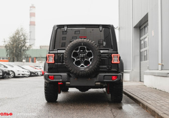 Новый Jeep Wrangler 2022 (3 фото)
