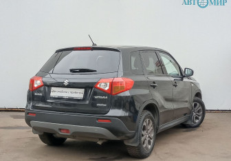 Подержанный автомобиль Suzuki Vitara 2018 года (5 фото)