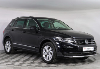 Подержанный автомобиль Volkswagen Tiguan 2021 года (3 фото)