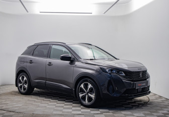 Подержанный автомобиль Peugeot 3008 2021 года (3 фото)