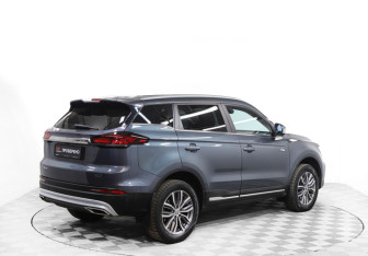 Подержанный автомобиль Geely Atlas Pro 2023 года (5 фото)
