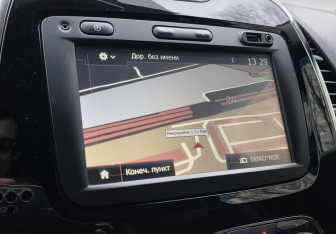 Подержанный автомобиль Renault Kaptur 2017 года (12 фото)