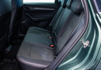 Подержанный автомобиль Skoda Karoq 2020 года (11 фото)