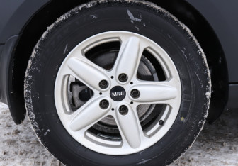 Подержанный автомобиль MINI Countryman 2011 года (20 фото)