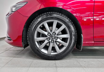 Подержанный автомобиль Mazda 6 Sedan 2021 года (19 фото)