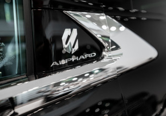 Новый Toyota Alphard 2024 (48 фото)