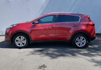 Подержанный автомобиль Kia Sportage 2018 года (8 фото)