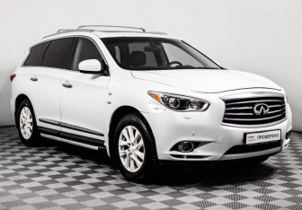 Подержанный автомобиль Infiniti QX60 2014 года (3 фото)