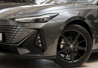 Новый Changan UNI-V 2024 (7 фото)