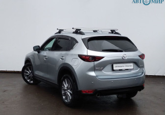 Подержанный автомобиль Mazda CX-5 2019 года (7 фото)