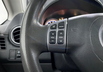 Подержанный автомобиль Suzuki SX4 Hatchback 2014 года (14 фото)