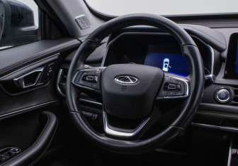 Подержанный автомобиль Chery Tiggo 8 2020 года (15 фото)