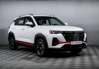Подержанный автомобиль Changan CS35PLUS 2023 года (3 фото)