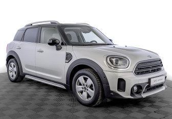 Подержанный автомобиль MINI Countryman 2021 года (3 фото)