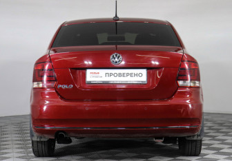 Подержанный автомобиль Volkswagen Polo Sedan 2020 года (6 фото)