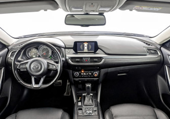 Подержанный автомобиль Mazda 6 Sedan 2018 года (14 фото)
