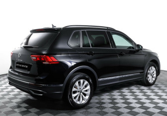 Подержанный автомобиль Volkswagen Tiguan 2021 года (3 фото)